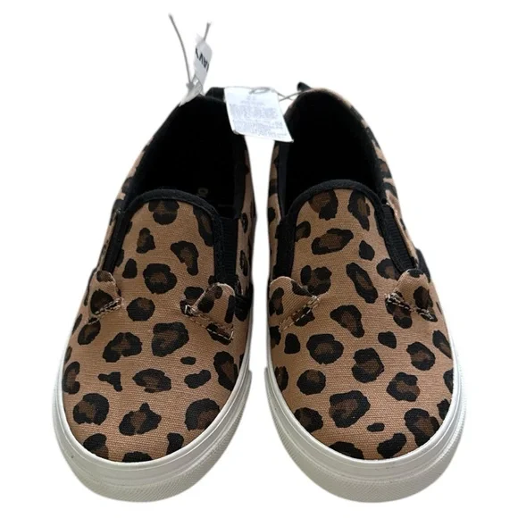 NWT Old Navy Toddler Girls Animal Print Canvas Slip-On Sneakers size 10 - Picture 1 of 4